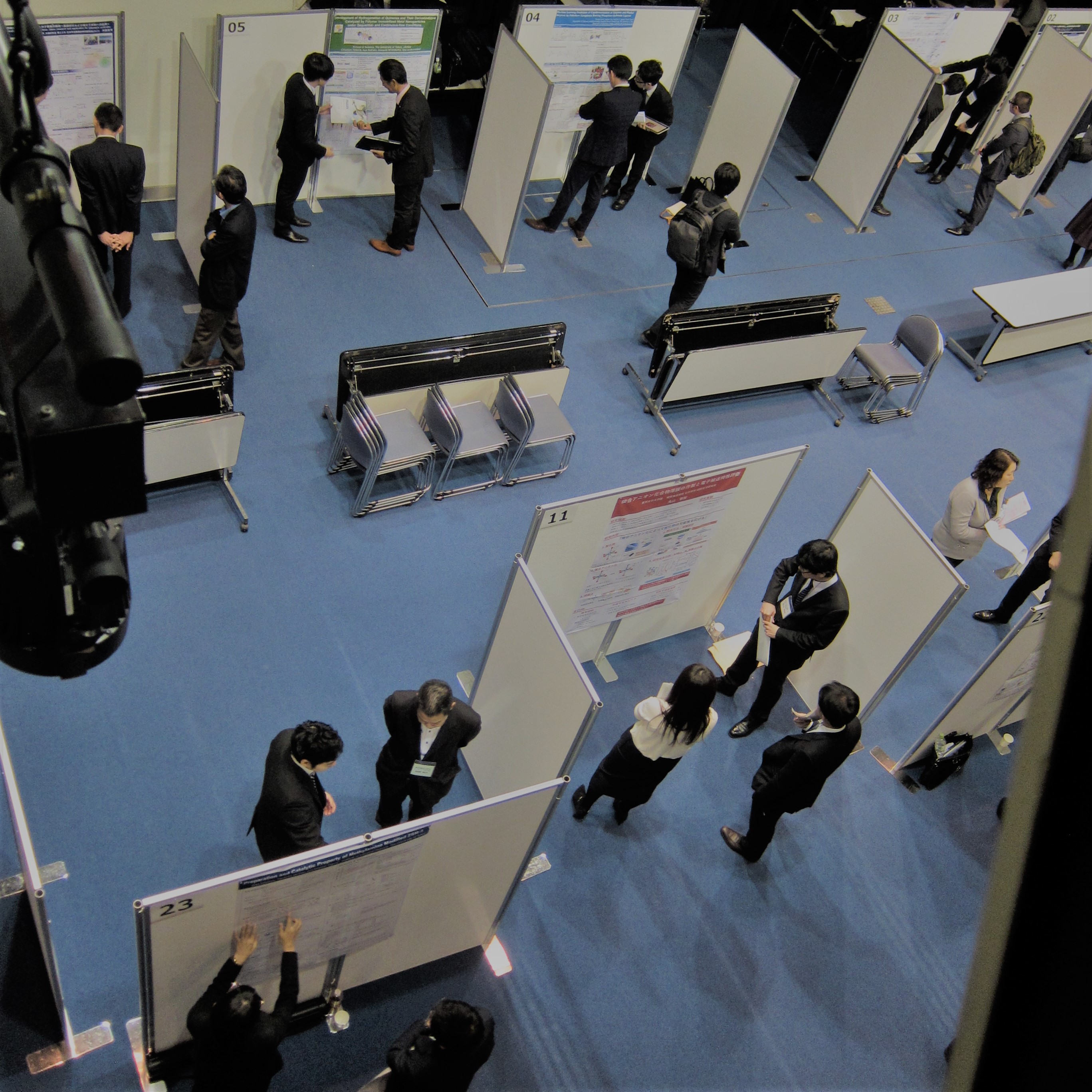 �w����ƌ𗬉�